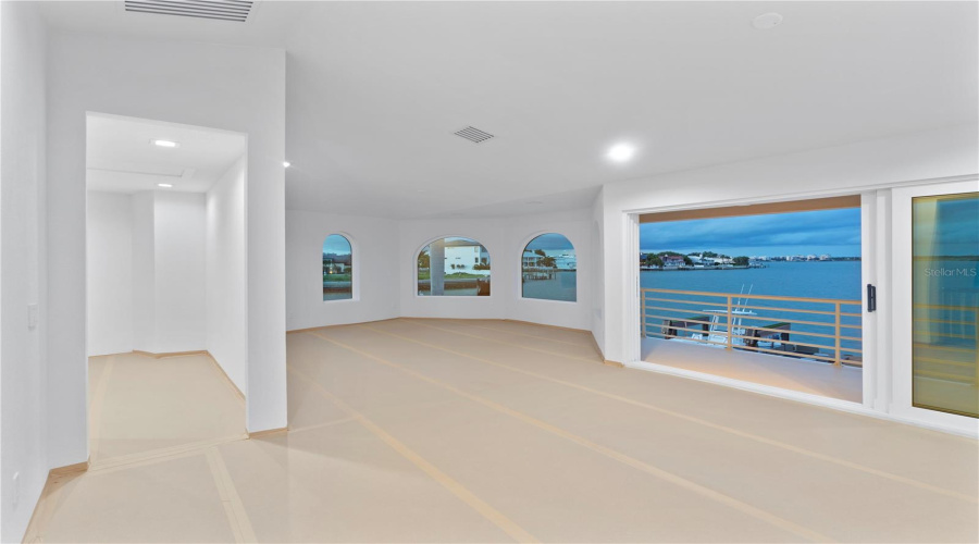 Belleair Beach, Florida 33786, 3 Bedroom Bedrooms, ,3 Bathroombathrooms,Residential,For Sale,Donato,0,Mfrtb8379196