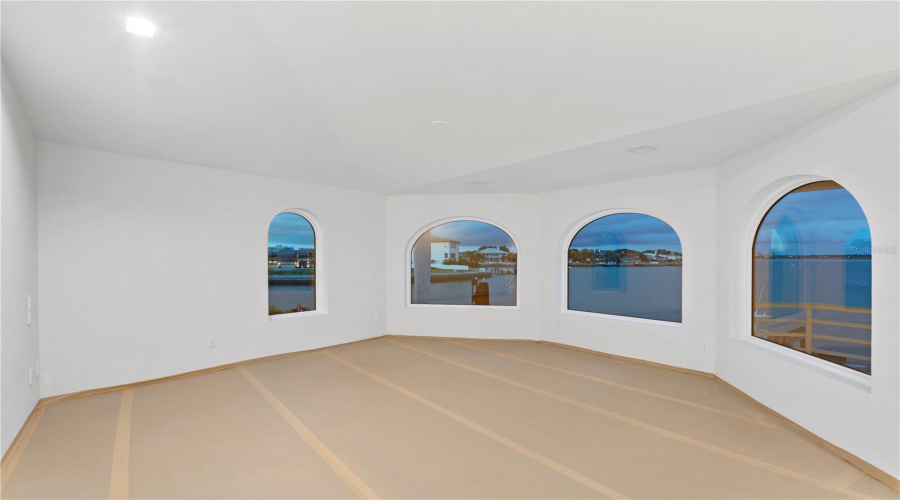 Belleair Beach, Florida 33786, 3 Bedroom Bedrooms, ,3 Bathroombathrooms,Residential,For Sale,Donato,0,Mfrtb8379196