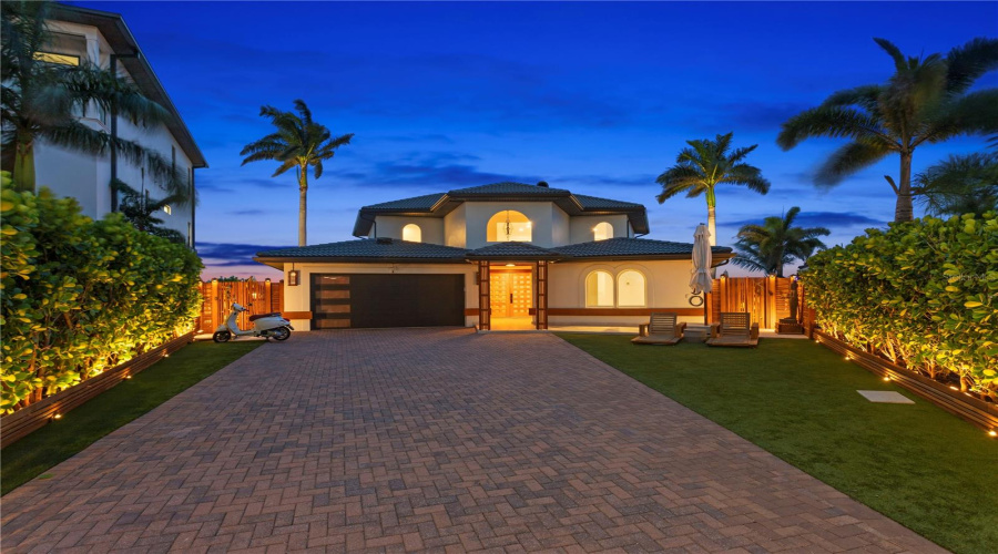 Belleair Beach, Florida 33786, 3 Bedroom Bedrooms, ,3 Bathroombathrooms,Residential,For Sale,Donato,0,Mfrtb8379196