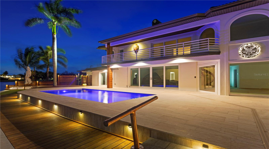 Belleair Beach, Florida 33786, 3 Bedroom Bedrooms, ,3 Bathroombathrooms,Residential,For Sale,Donato,0,Mfrtb8379196