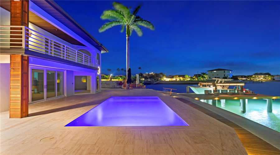 Belleair Beach, Florida 33786, 3 Bedroom Bedrooms, ,3 Bathroombathrooms,Residential,For Sale,Donato,0,Mfrtb8379196
