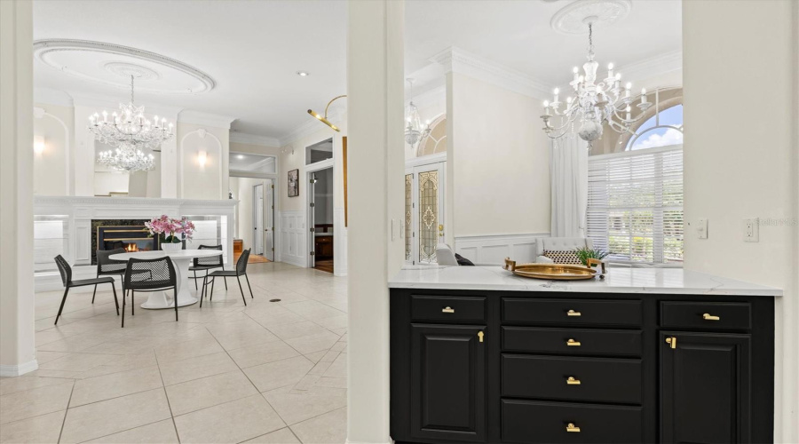 Bradenton, Florida 34212, 5 Bedroom Bedrooms, ,4 Bathroombathrooms,Residential,For Sale,18Th,0,Mfra4673572