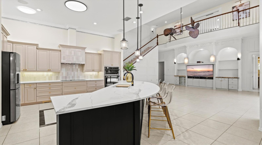 Bradenton, Florida 34212, 5 Bedroom Bedrooms, ,4 Bathroombathrooms,Residential,For Sale,18Th,0,Mfra4673572