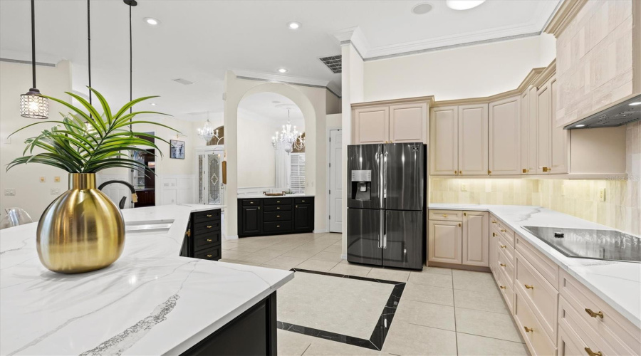 Bradenton, Florida 34212, 5 Bedroom Bedrooms, ,4 Bathroombathrooms,Residential,For Sale,18Th,0,Mfra4673572