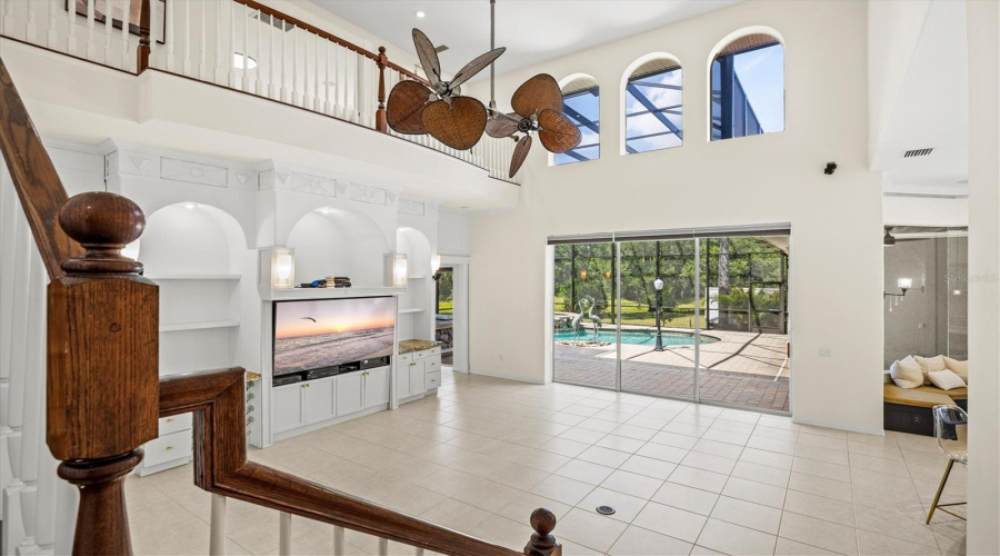 Bradenton, Florida 34212, 5 Bedroom Bedrooms, ,4 Bathroombathrooms,Residential,For Sale,18Th,0,Mfra4673572