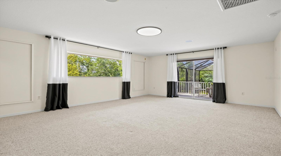 Bradenton, Florida 34212, 5 Bedroom Bedrooms, ,4 Bathroombathrooms,Residential,For Sale,18Th,0,Mfra4673572
