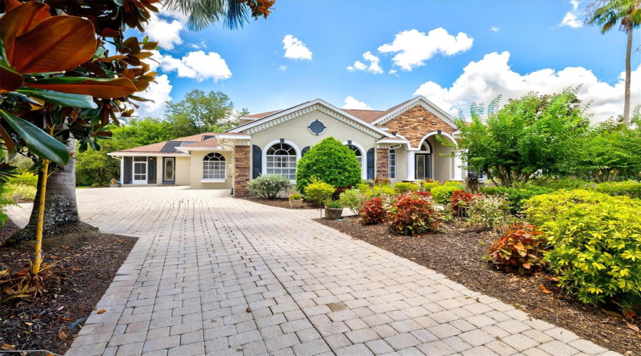 Bradenton, Florida 34212, 5 Bedroom Bedrooms, ,4 Bathroombathrooms,Residential,For Sale,18Th,0,Mfra4673572
