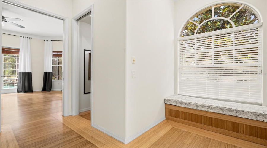 Bradenton, Florida 34212, 5 Bedroom Bedrooms, ,4 Bathroombathrooms,Residential,For Sale,18Th,0,Mfra4673572