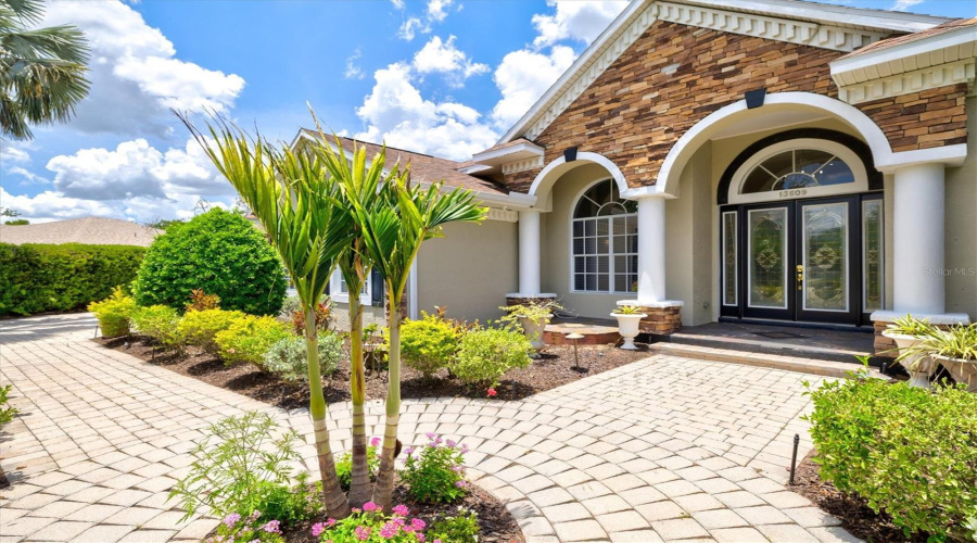 Bradenton, Florida 34212, 5 Bedroom Bedrooms, ,4 Bathroombathrooms,Residential,For Sale,18Th,0,Mfra4673572