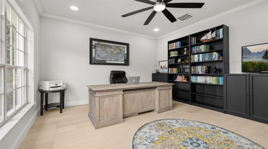 Sanford, Florida 32771, 5 Bedroom Bedrooms, ,3 Bathroombathrooms,Residential,For Sale,Charrice,0,Mfrs5151705