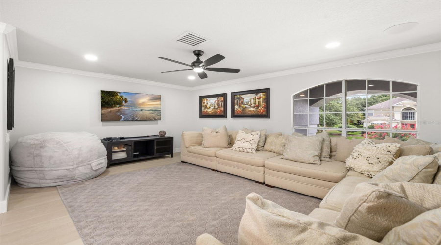 Sanford, Florida 32771, 5 Bedroom Bedrooms, ,3 Bathroombathrooms,Residential,For Sale,Charrice,0,Mfrs5151705