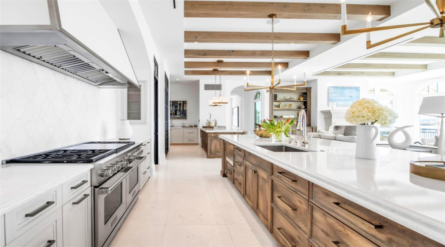 Sarasota, Florida 34242, 5 Bedroom Bedrooms, ,5 Bathroombathrooms,Residential,For Sale,Point Of Rocks,0,Mfra4673754