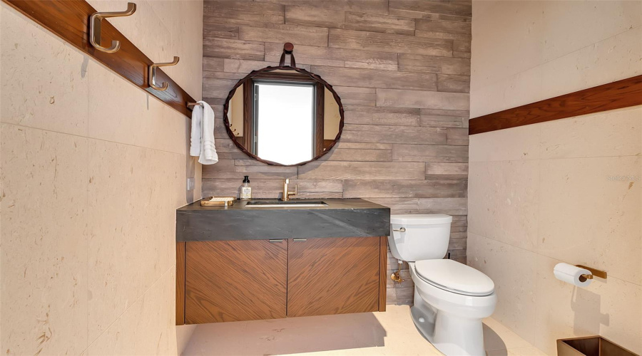 Sarasota, Florida 34242, 5 Bedroom Bedrooms, ,5 Bathroombathrooms,Residential,For Sale,Point Of Rocks,0,Mfra4673754