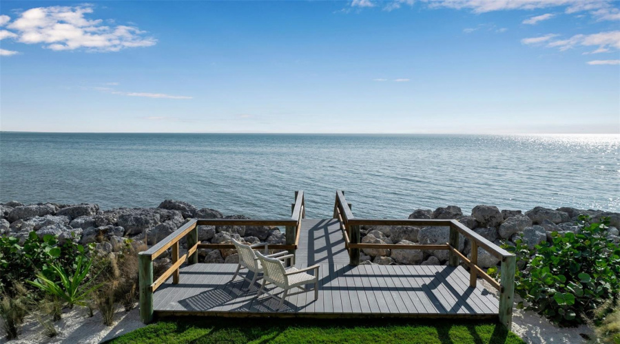 Sarasota, Florida 34242, 5 Bedroom Bedrooms, ,5 Bathroombathrooms,Residential,For Sale,Point Of Rocks,0,Mfra4673754
