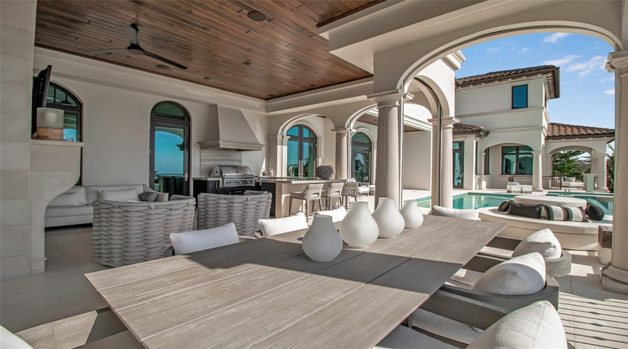 Sarasota, Florida 34242, 5 Bedroom Bedrooms, ,5 Bathroombathrooms,Residential,For Sale,Point Of Rocks,0,Mfra4673754