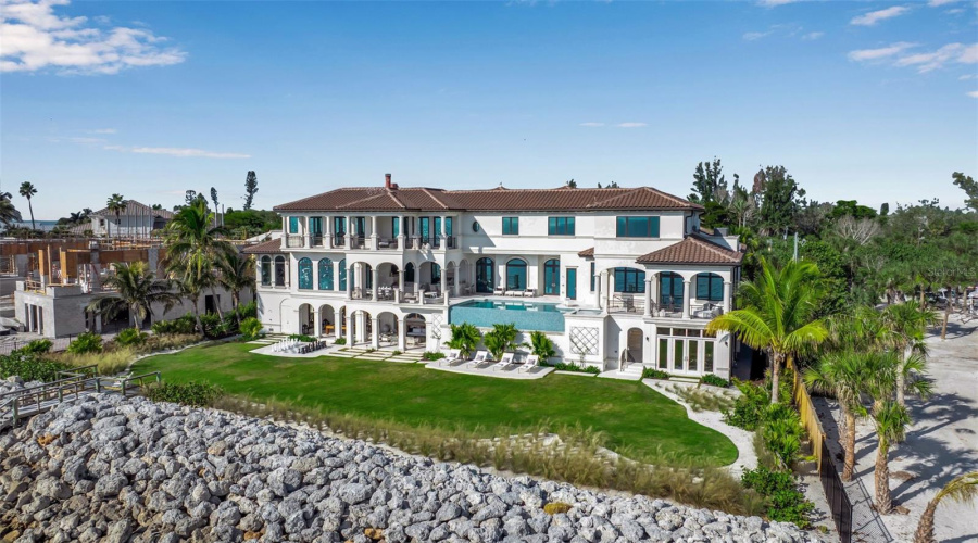 Sarasota, Florida 34242, 5 Bedroom Bedrooms, ,5 Bathroombathrooms,Residential,For Sale,Point Of Rocks,0,Mfra4673754
