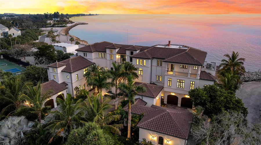 Sarasota, Florida 34242, 5 Bedroom Bedrooms, ,5 Bathroombathrooms,Residential,For Sale,Point Of Rocks,0,Mfra4673754
