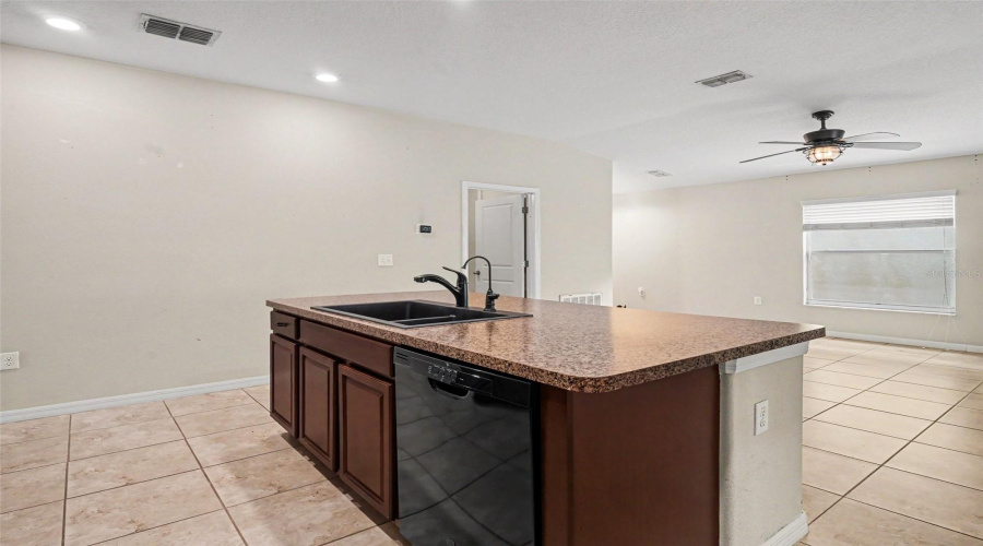 Wimauma, Florida 33598, 4 Bedroom Bedrooms, ,2 Bathroombathrooms,Residential,For Sale,Peaceful Valley,0,Mfro6422410