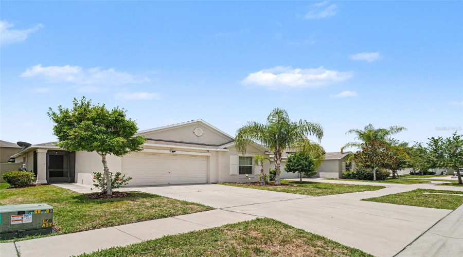 Wimauma, Florida 33598, 4 Bedroom Bedrooms, ,2 Bathroombathrooms,Residential,For Sale,Peaceful Valley,0,Mfro6422410
