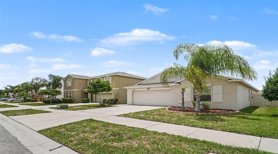 Wimauma, Florida 33598, 4 Bedroom Bedrooms, ,2 Bathroombathrooms,Residential,For Sale,Peaceful Valley,0,Mfro6422410