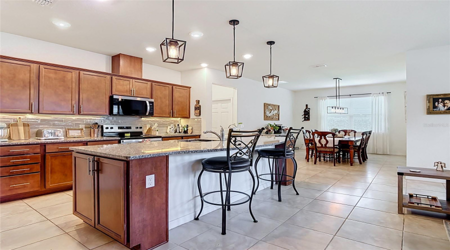 St Cloud, Florida 34771, 3 Bedroom Bedrooms, ,2 Bathroombathrooms,Residential,For Sale,Matera,0,Mfro6418305