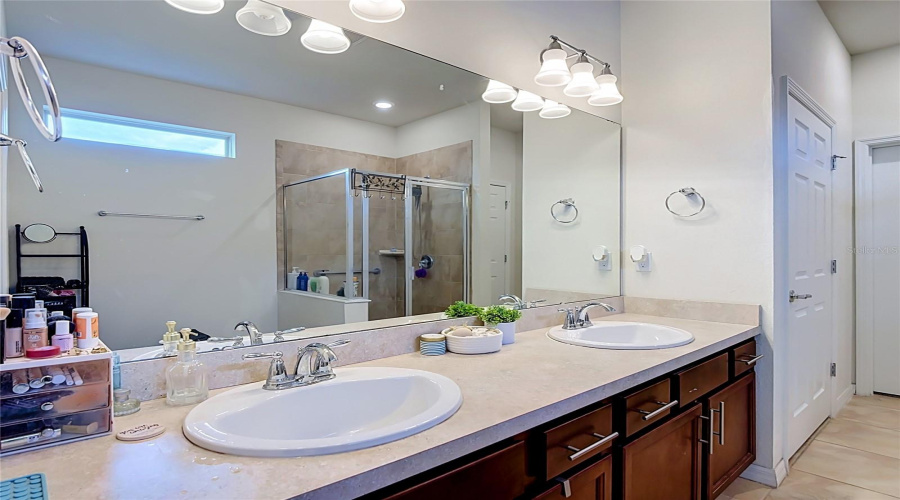 St Cloud, Florida 34771, 3 Bedroom Bedrooms, ,2 Bathroombathrooms,Residential,For Sale,Matera,0,Mfro6418305