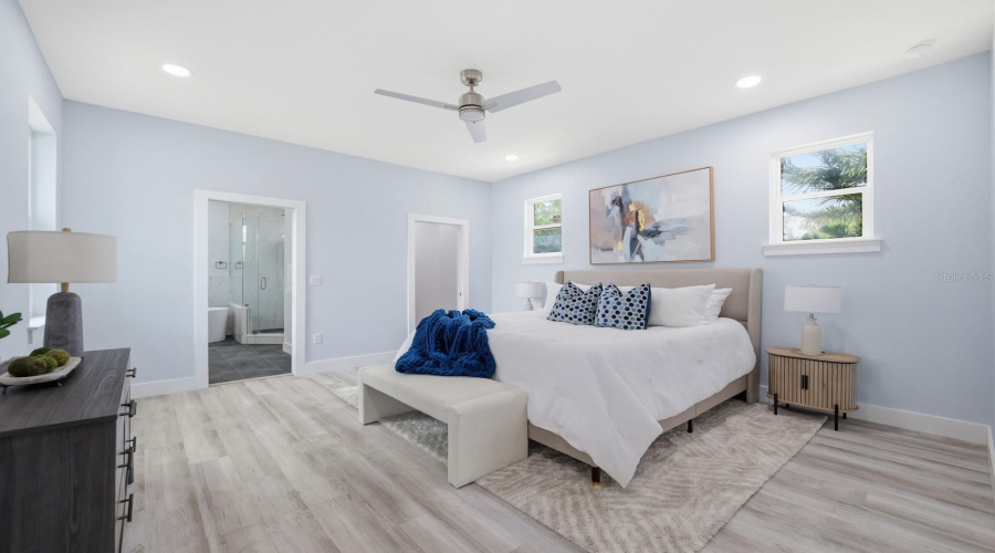 Tampa, Florida 33604, 4 Bedroom Bedrooms, ,3 Bathroombathrooms,Residential,For Sale,Dakota,0,Mfrtb8525332