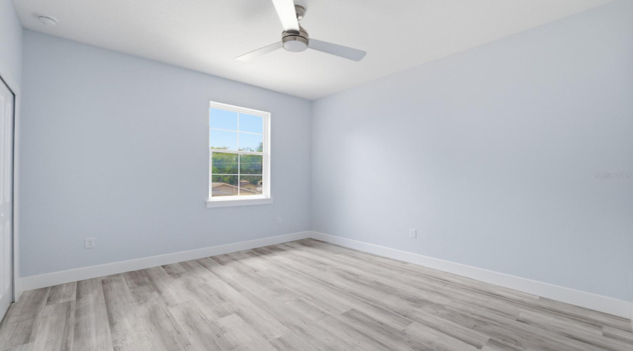 Tampa, Florida 33604, 4 Bedroom Bedrooms, ,3 Bathroombathrooms,Residential,For Sale,Dakota,0,Mfrtb8525332