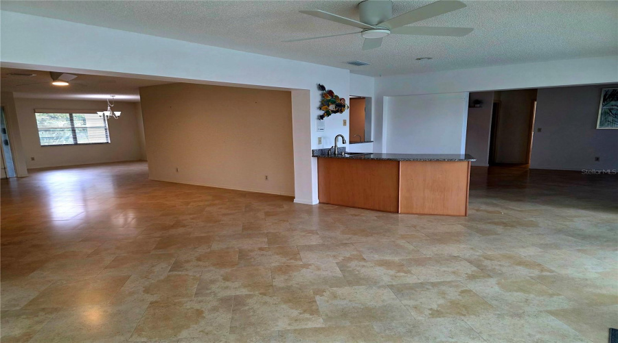 Sun City Center, Florida 33573, 3 Bedroom Bedrooms, ,2 Bathroombathrooms,Residential,For Sale,New Bedford,0,Mfrtb8452460