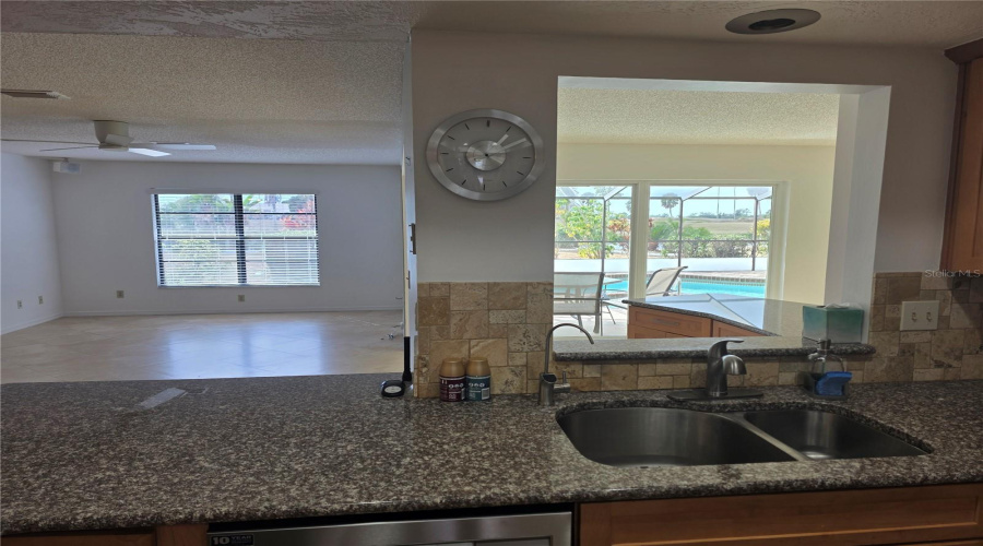 Sun City Center, Florida 33573, 3 Bedroom Bedrooms, ,2 Bathroombathrooms,Residential,For Sale,New Bedford,0,Mfrtb8452460