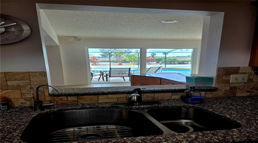 Sun City Center, Florida 33573, 3 Bedroom Bedrooms, ,2 Bathroombathrooms,Residential,For Sale,New Bedford,0,Mfrtb8452460