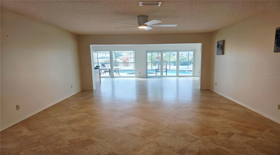 Sun City Center, Florida 33573, 3 Bedroom Bedrooms, ,2 Bathroombathrooms,Residential,For Sale,New Bedford,0,Mfrtb8452460