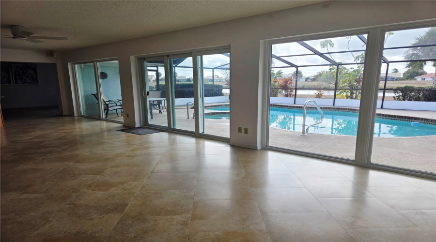 Sun City Center, Florida 33573, 3 Bedroom Bedrooms, ,2 Bathroombathrooms,Residential,For Sale,New Bedford,0,Mfrtb8452460