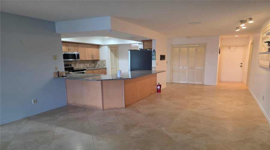 Sun City Center, Florida 33573, 3 Bedroom Bedrooms, ,2 Bathroombathrooms,Residential,For Sale,New Bedford,0,Mfrtb8452460