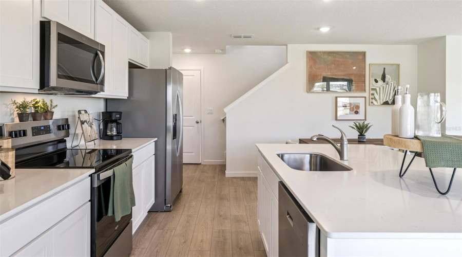 Osteen, Florida 32764, 4 Bedroom Bedrooms, ,2 Bathroombathrooms,Residential,For Sale,Remick,0,Mfro6436162