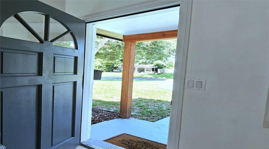 St Petersburg, Florida 33702, 4 Bedroom Bedrooms, ,3 Bathroombathrooms,Residential,For Sale,20Th,0,Mfrtb8517484