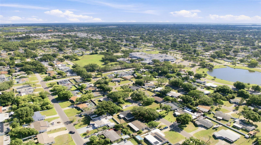 St Petersburg, Florida 33702, 4 Bedroom Bedrooms, ,3 Bathroombathrooms,Residential,For Sale,20Th,0,Mfrtb8517484