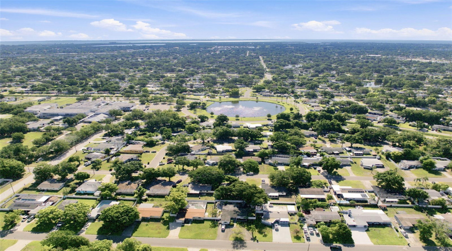 St Petersburg, Florida 33702, 4 Bedroom Bedrooms, ,3 Bathroombathrooms,Residential,For Sale,20Th,0,Mfrtb8517484