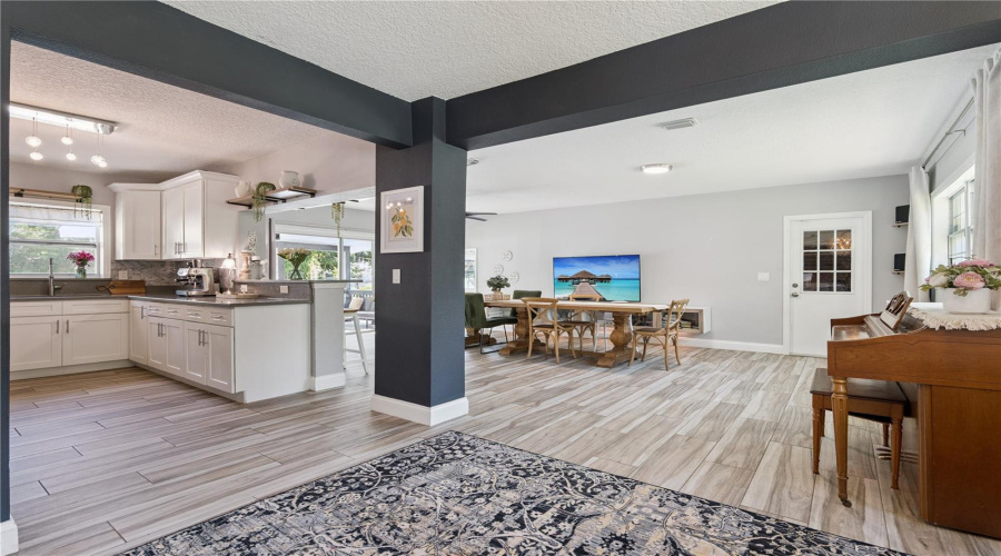 Winter Park, Florida 32789, 4 Bedroom Bedrooms, ,2 Bathroombathrooms,Residential,For Sale,Westminster,0,Mfro6435215