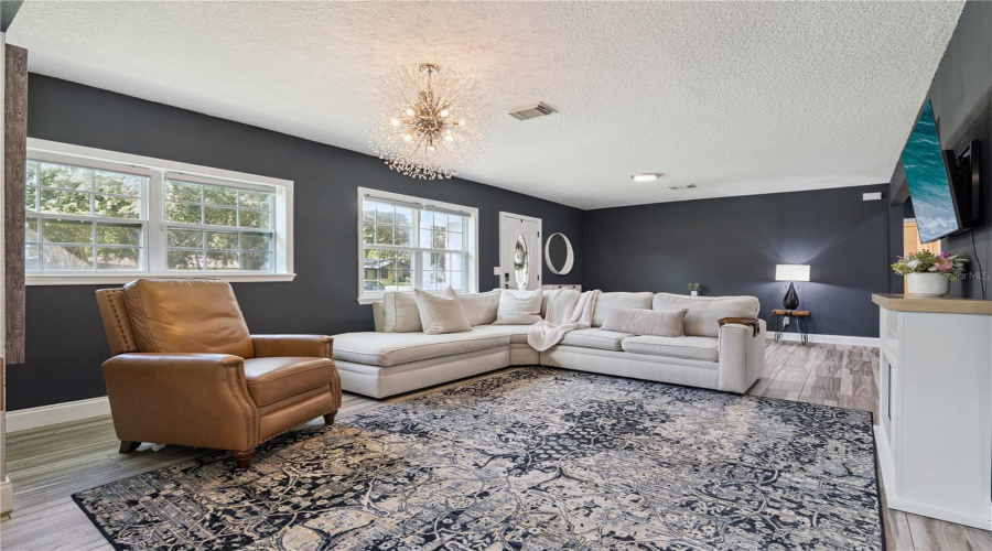 Winter Park, Florida 32789, 4 Bedroom Bedrooms, ,2 Bathroombathrooms,Residential,For Sale,Westminster,0,Mfro6435215