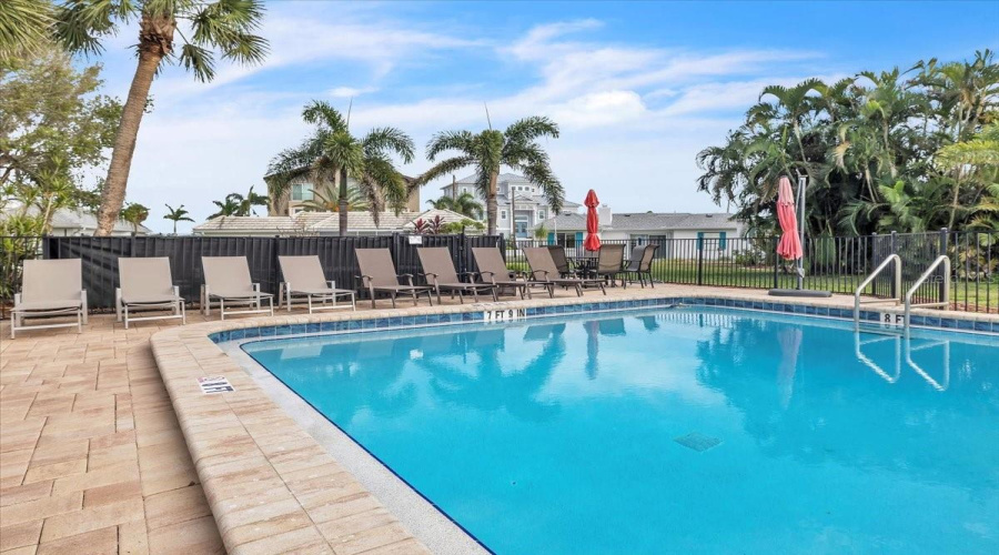 Venice, Florida 34285, 3 Bedroom Bedrooms, ,2 Bathroombathrooms,Residential,For Sale,Inlet,0,Mfrc7518713