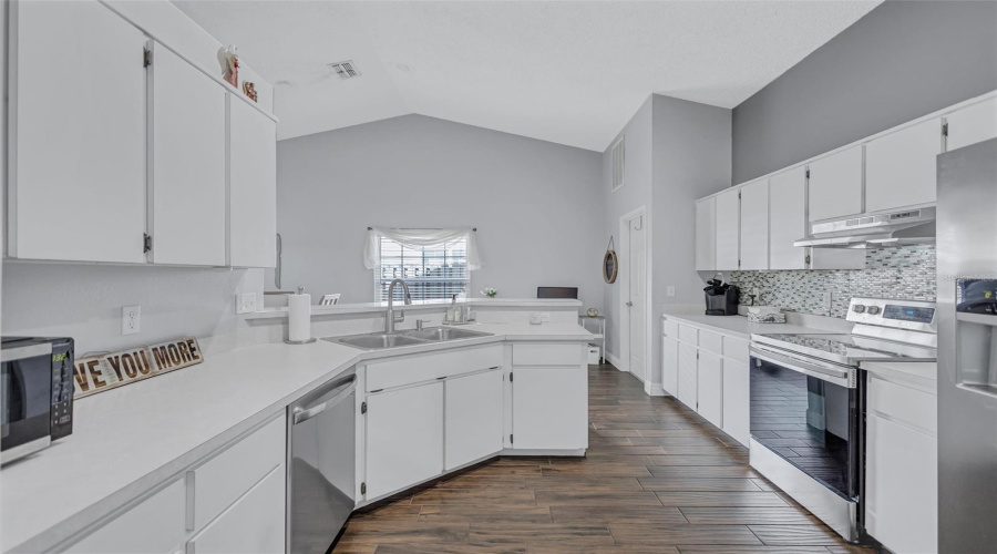 Tarpon Springs, Florida 34689, 4 Bedroom Bedrooms, ,2 Bathroombathrooms,Residential,For Sale,Countrywood,0,Mfrtb8488914