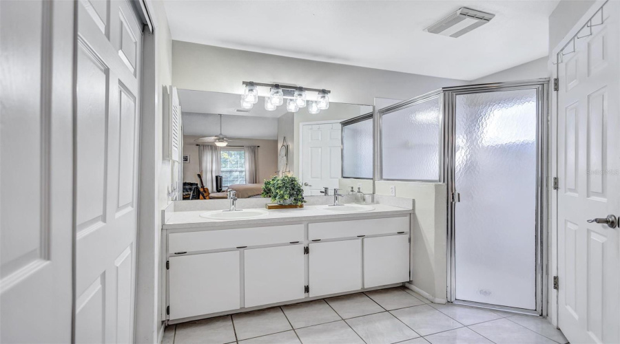 Tarpon Springs, Florida 34689, 4 Bedroom Bedrooms, ,2 Bathroombathrooms,Residential,For Sale,Countrywood,0,Mfrtb8488914