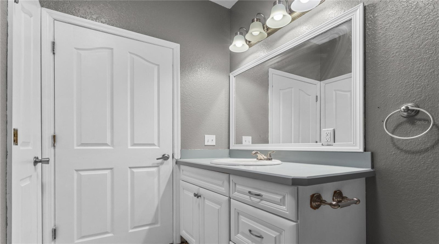 Bathroom #4
