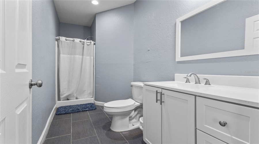 Cross City, Florida 32628, 6 Bedroom Bedrooms, ,4 Bathroombathrooms,Residential,For Sale,300Th,0,Mfrw7888812