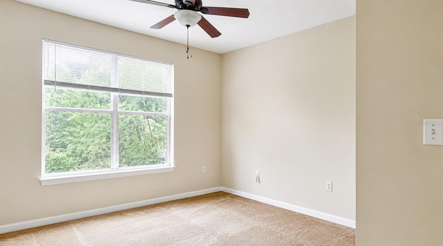 Tampa, Florida 33624, 2 Bedroom Bedrooms, ,2 Bathroombathrooms,Residential,For Sale,Pinnacle Heights,0,Mfrtb8542198