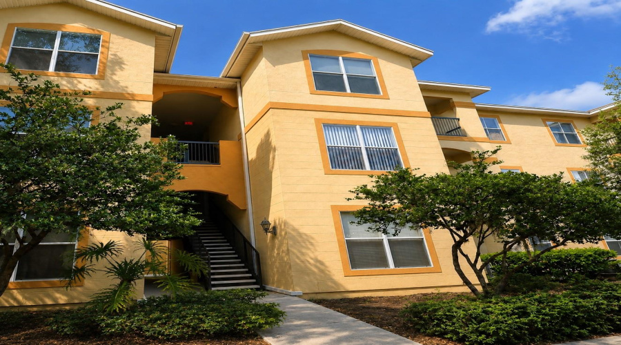 Tampa, Florida 33624, 2 Bedroom Bedrooms, ,2 Bathroombathrooms,Residential,For Sale,Pinnacle Heights,0,Mfrtb8542198