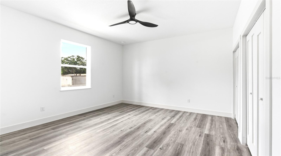 Tampa, Florida 33619, 4 Bedroom Bedrooms, ,2 Bathroombathrooms,Residential,For Sale,70Th,0,Mfrtb8496940