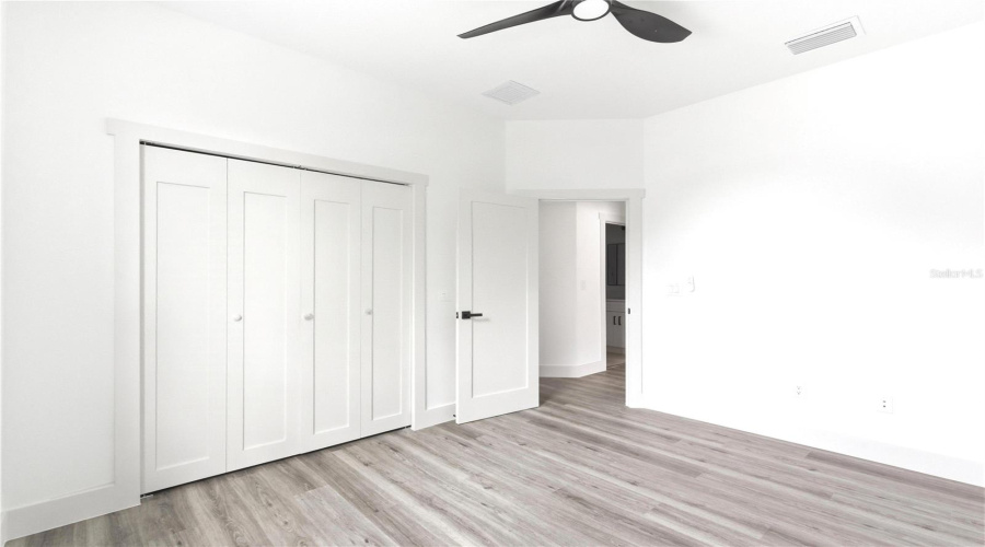 Tampa, Florida 33619, 4 Bedroom Bedrooms, ,2 Bathroombathrooms,Residential,For Sale,70Th,0,Mfrtb8496940