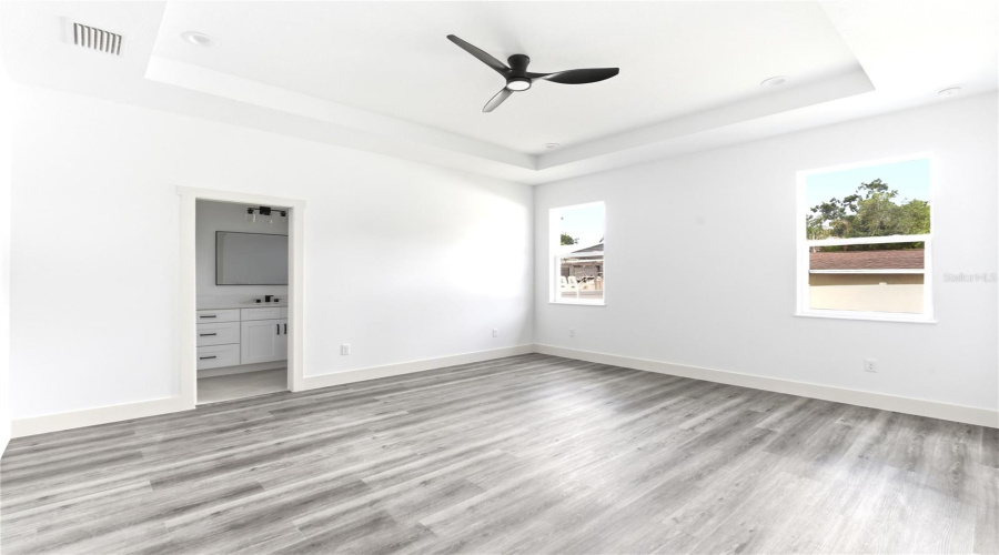 Tampa, Florida 33619, 4 Bedroom Bedrooms, ,2 Bathroombathrooms,Residential,For Sale,70Th,0,Mfrtb8496940